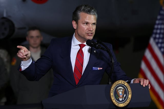 U.S. Defense Secretary Pete Hegseth speaks during an event in Harrison Township, Michigan, U.S., April 29, 2025. REUTERS/Evelyn Hockstein/File Photo
