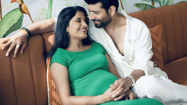 Ruchiraa Ghormare and Viineet Kumar Siingh 