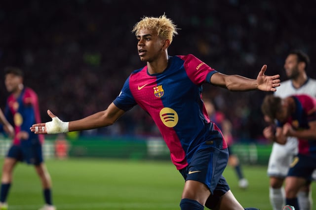 Lamine Yamal schoss in der 24. Minute ein Traumtor und wurde damit zum jüngsten Torschützen in einem Halbfinale der Champions League.