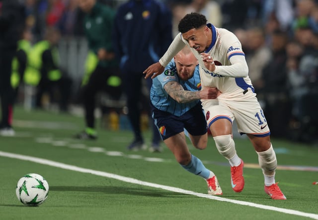 Soccer Football - Conference League - Semi Final - First Leg - Djurgarden v Chelsea - 3Arena, Stockholm, Sweden - May 1, 2025 Chelsea's Jadon Sancho in action with Djurgarden's Adam Stahl Action Images via Reuters/Paul Childs