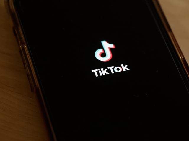 TikTok muss Millionen Strafe zahlen.