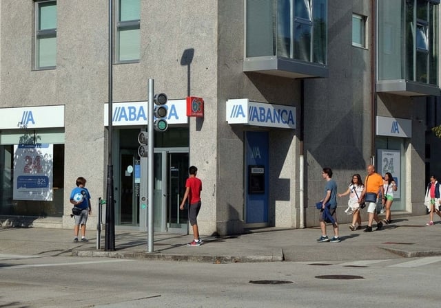 Imagen de archivo de una oficina de Abanca