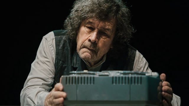 Stephen Rea in Krapps Last Tape