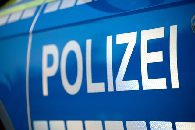 Allemagne: une voiture fonce dans une foule à Stuttgart