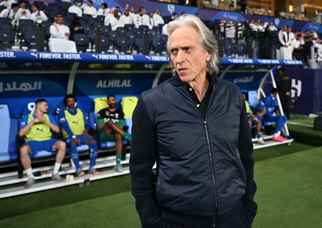 Soccer Football - Saudi Pro League - Al Hilal v Al Shabab - Kingdom Arena, Riyadh, Saudi Arabia - April 21, 2025 Al Hilal coach Jorge Jesus is seen during the match REUTERS/Stringer
