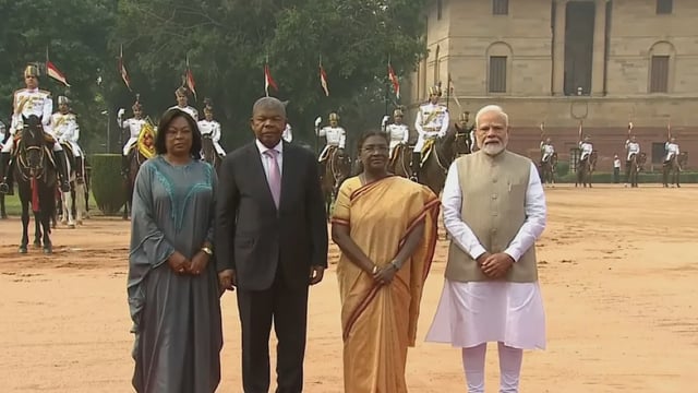 Angola's President Joao Manuel Goncalves Lourenco on Saturday was accorded a ceremonial welcome at the forecourt of the Rashtrapati Bhavan Accompanied by PM Modi. (photo:IANS)