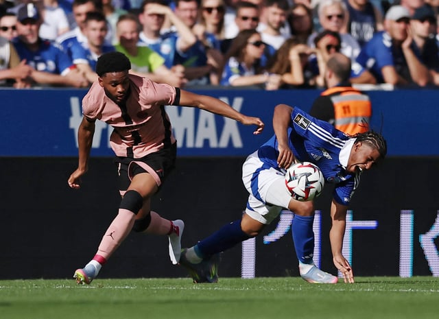 Soccer Football - Ligue 1 - RC Strasbourg v Paris St Germain - Stade de la Meinau, Strasbourg, France - May 3, 2025 RC Strasbourg's Andrey Santos in action REUTERS/Christian Hartmann