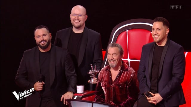 Florent Pagny victorieux avec le trio Il Cello en finale de la saison 14 de « The Voice » le 3 mai 2025