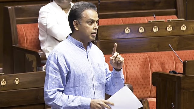 Milind Deora said that the state needed warriors on duty and not part-time netas.
