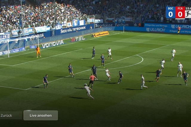Nach dem Anklicken wird ein Kurzvideo gezeigt, etwa mit dem Tor. Danach kehrt man per Klick zum ursprünglichen Spiel zurück oder steigt live in die andere Partie ein