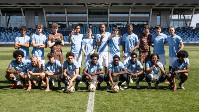 The City U18 team hoping to win the FA Youth Cup. From left to right, back row: Luca Fletcher, Matty Warhurst, Oliver Whatmuff, Divine Mukasa, Rhys Thomas, Kaden Braithwaite, Harrison Miles, Stephen Mfuni, Max Hudson, Kian Noble, Matty Henderson-Hall. Front row: Leke Drake, Oliver Tevenan, Charlie Courtman, Kylan Midwood, Christian Dunbar-McDonald, Ryan McAidoo, Femi Fapetu, Tyrone Samba, Reigan Heskey