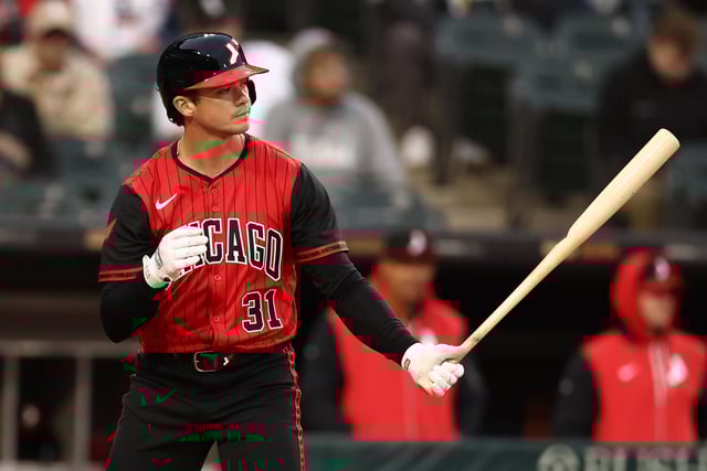 CHICAGO, IL – MAY 02: Bobby Dalbec #31 of the Chicago White Sox waits for the pitch during a game MLB game against the Houston Astros on May 2, 2025 at Rate Field in Chicago, Illinois. (Photo by Melissa Tamez/Icon Sportswire via Getty Images)
