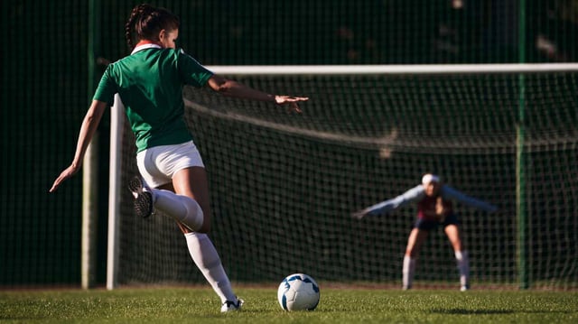 The FA has confirmed that trans women will be banned from playing women’s football. 
(Getty Images/ Klubovy)