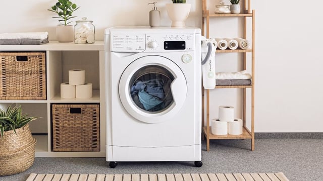 Front loading washing machines are currently available with up to discounts of 65 percent on Amazon