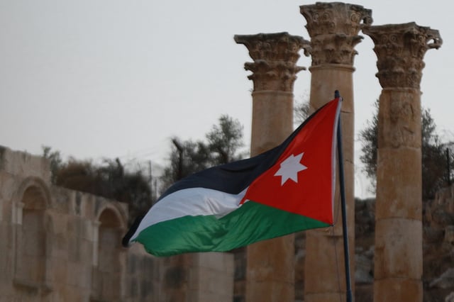 Jordanie: les images saisissantes de l'inondation du site antique de Pétra