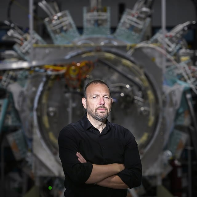 Greg Twinney, CEO of General Fusion stands for a photograph with the LM26 in Richmond, British Columbia, Canada May 3, 2025. (Jennifer Gauthier/The Globe and Mail)