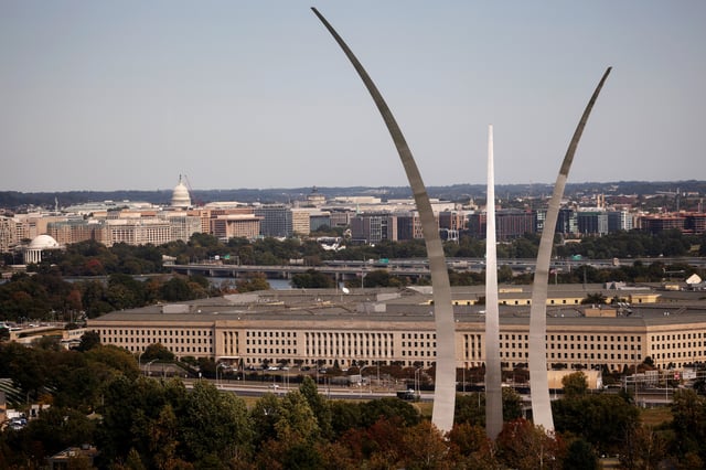 The Pentagon building is seen in Arlington, Virginia, U.S. October 9, 2020. REUTERS/Carlos Barria/File Photo