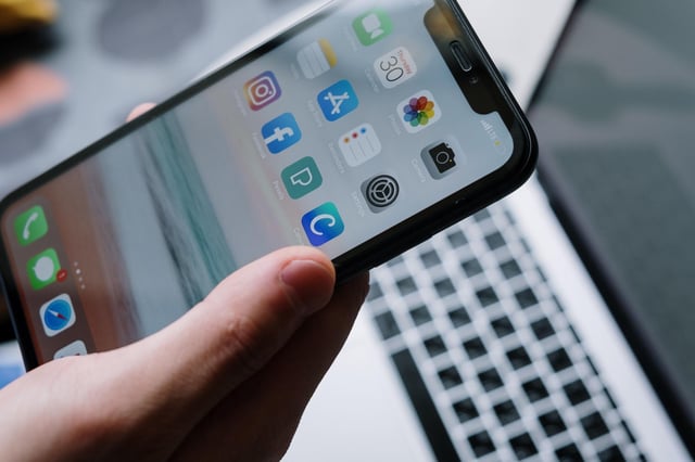 El Banco de España ha alertado de más estafas vía móvil que suplantan al banco a través de SMS o incluso de llamadas