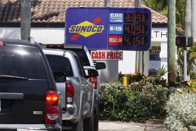 Cars line up at a Sunoco gas station offering high-level ethanol-gasoline blends at a cost below regular gasoline, on April 13, 2022, in Delray Beach, Fla. Credit: AP Photo/Marta Lavandier