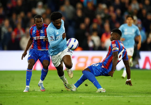 Soccer Football - Premier League - Crystal Palace v Nottingham Forest - Selhurst Park, London, Britain - May 5, 2025 Nottingham Forest's Ola Aina in action with Crystal Palace's Marc Guehi and Crystal Palace's Tyrick Mitchell Action Images via Reuters/Matthew Childs EDITORIAL USE ONLY. NO USE WITH UNAUTHORIZED AUDIO, VIDEO, DATA, FIXTURE LISTS, CLUB/LEAGUE LOGOS OR 'LIVE' SERVICES. ONLINE IN-MATCH USE LIMITED TO 120 IMAGES, NO VIDEO EMULATION. NO USE IN BETTING, GAMES OR SINGLE CLUB/LEAGUE/PLAYER PUBLICATIONS. PLEASE CONTACT YOUR ACCOUNT REPRESENTATIVE FOR FURTHER DETAILS..