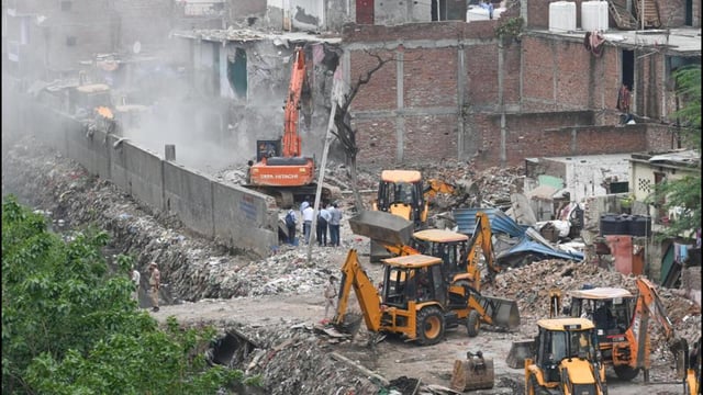The demolition drive underway. (Vipin Kumar/HT Photo)