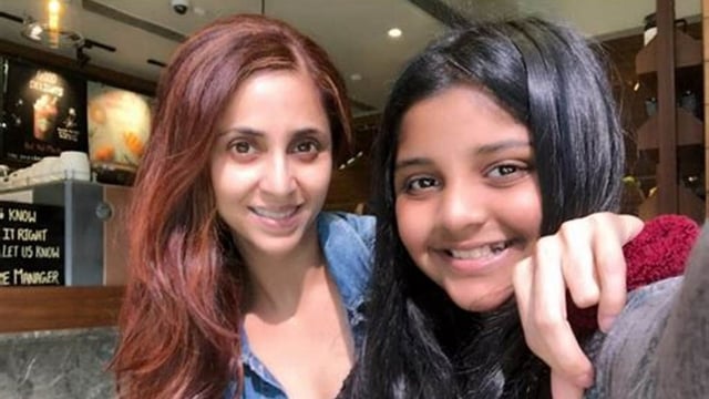 Gautami Kapoor talks about discussion about pleasure with daughter Sia Kapoor.