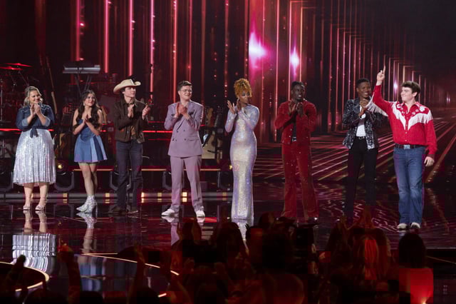 Breanna Nix, Mattie Pruitt, John Foster, Josh King, Gabby Samone, Jamal Roberts, thunderstorm Artis and Slater Nalley on the American Idol stage on May 5th, 2025.