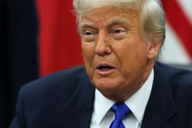 U.S. President Donald Trump speaks before signing executive orders in the Oval Office at the White House, in Washington, D.C., U.S., May 5, 2025. REUTERS/Leah Millis
