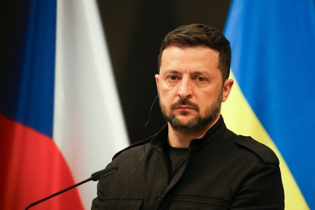 Ukrainian President Volodymyr Zelenskiy holds a joint press conference with Czech Prime Minister Petr Fiala, in Prague, Czech Republic, May 5, 2025. REUTERS/Eva Korinkova