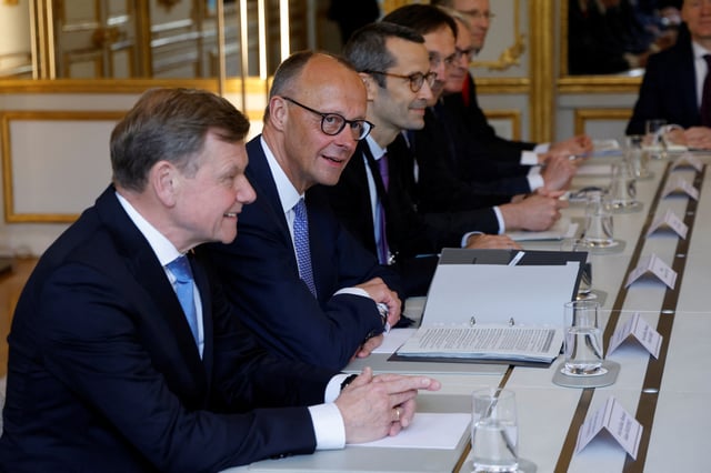 Friedrich Merz est arrivé mercredi à l’Élysée pour sa première visite officielle à l’étranger.