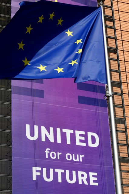 A European Union flag flutters outside the European Commission headquarters in Brussels, Belgium April 9, 2025. REUTERS/Yves Herman