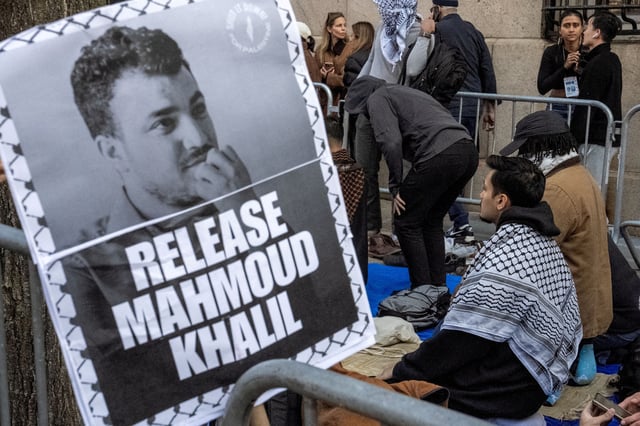 Muslim protestors pray outside the main campus of Columbia University during a demonstration to denounce the immigration arrest of Mahmoud Khalil, a pro-Palestinian activist who helped lead protests against Israel at the university, in New York City, U.S., March 14, 2025. REUTERS/David Dee Delgado/File Photo