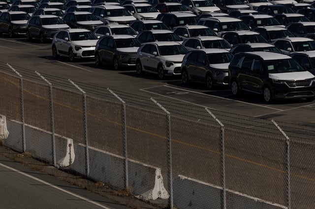 New vehicles are seen at a parking lot in the Port of Richmond, at the bay of San Francisco, California June 8, 2023. REUTERS/Carlos Barria/File Photo