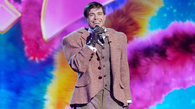 Matthew Lawrence on "The Masked Singer" (Fox)