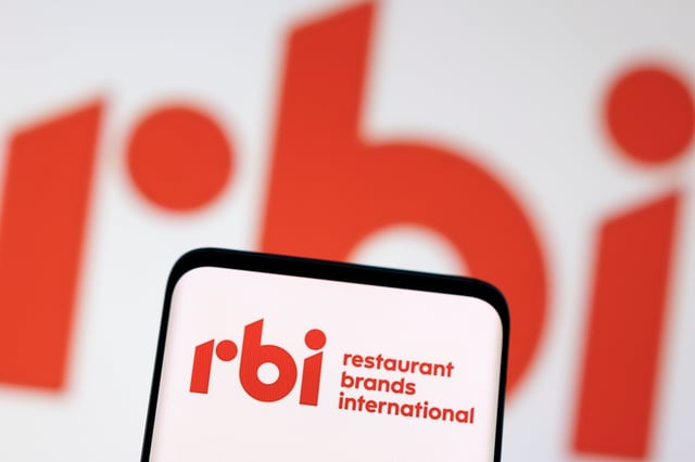 Restaurant Brands International logo is seen displayed in this illustration taken, May 3, 2022. REUTERS/Dado Ruvic/Illustration/File photo