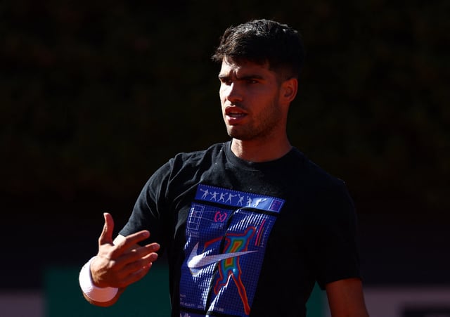 Tennis - Italian Open - Foro Italico, Rome, Italy - May 6, 2025 Spain's Carlos Alcaraz during training REUTERS/Yves Herman