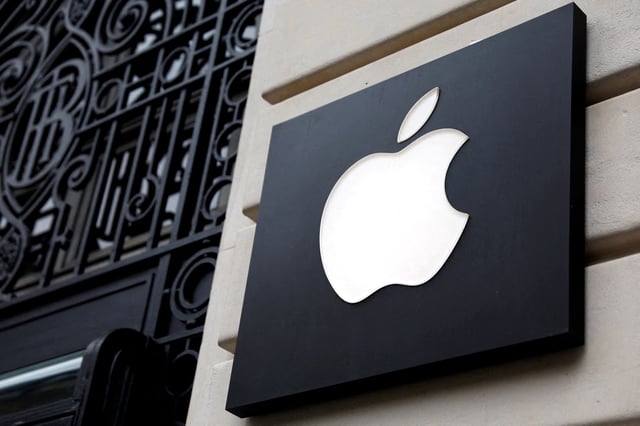 View of an Apple logo at an Apple store in Paris, France, April 23, 2025. REUTERS/Abdul Saboor/File Photo