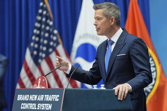 Transportation Secretary Sean Duffy announces a new air traffic control infrastructure plan, Thursday, May 8, 2025, in Washington. (AP Photo/Julia Demaree Nikhinson)