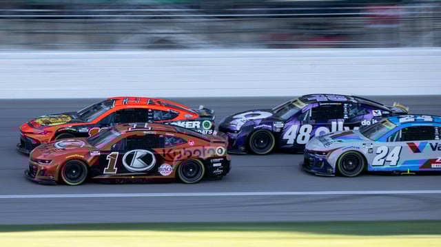 NASCAR Cup Series action returns to Kansas Speedway this weekend.