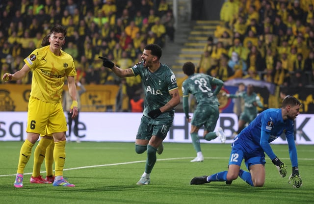 Soccer Football - Europa League - Semi Final - Second Leg - Bodo/Glimt v Tottenham Hotspur - Aspmyra Stadion, Bodo, Norway - May 8, 2025 Tottenham Hotspur's Dominic Solanke celebrates scoring their first goal Action Images via Reuters/Paul Childs
