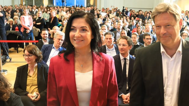 Katharina Reiche (CDU) folgt als Wirtschaftsministerin auf Robert Habeck (Grüne)