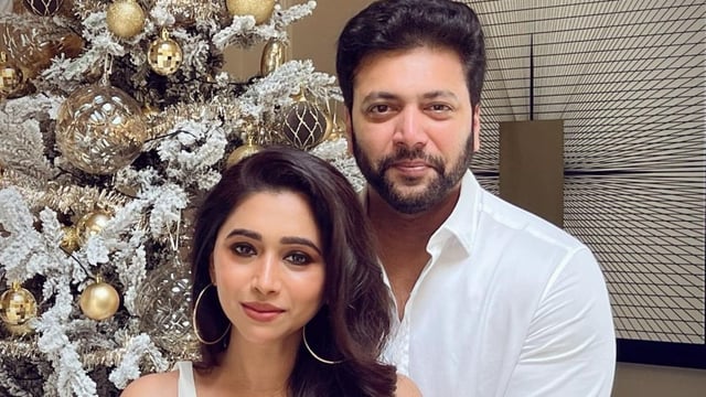 Aarti Ravi and Ravi Mohan have been married for 15 years and have 2 sons.