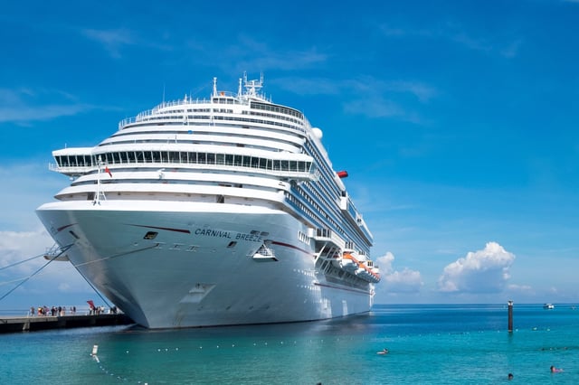 According to the FCCA, this year could see around 3,300 cruise ships arriving in Mexican ports, bringing 10 million passengers to the country.