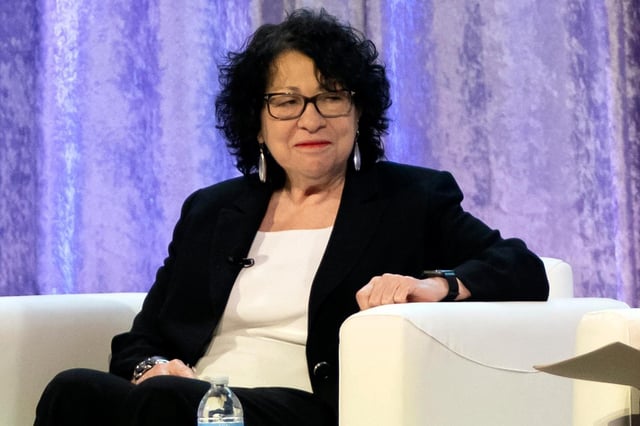 Supreme Court Associate Justice Sonia Sotomayor reportedly told hundreds of lawyers at an American Bar Association event in Washington that she and the attendees have a responsibility to stand up for people who “can’t do it themselves.” (MARK SCHIEFELBEIN/AP FILE)