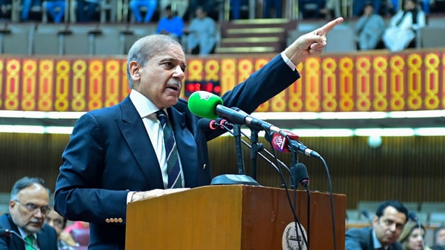 Pakistan's Prime Minister Office claimed that the country's economic situation has improved and moving towards development.