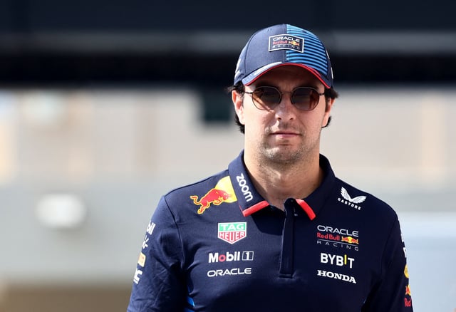 Formula One F1 - Abu Dhabi Grand Prix - Yas Marina Circuit, Abu Dhabi, United Arab Emirates - December 6, 2024 Red Bull's Sergio Perez arrives ahead of practice REUTERS/Jakub Porzycki/File Photo