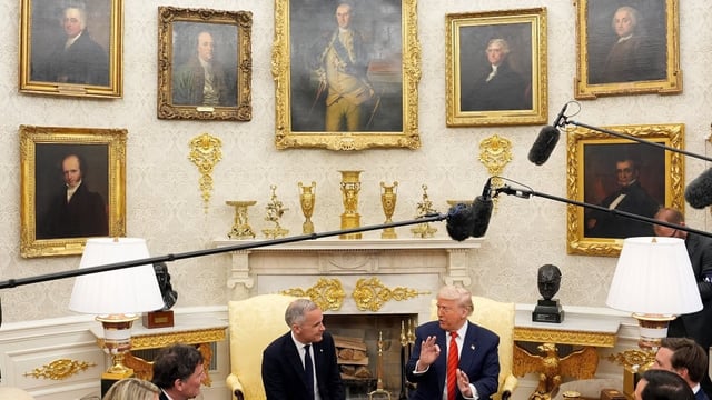 Prime Minister Mark Carney and U.S. President Donald Trump in a meeting at the White House on Tuesday. Though the process is still taking shape, the two-step idea is emerging in comments following this week's meeting between the two leaders.