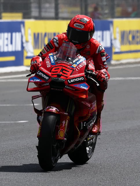 MotoGP - French Grand Prix - Bugatti Circuit, Le Mans, France - May 10, 2025 Ducati Lenovo Team's Marc Marquez crosses the chequered flag to win the sprint race REUTERS/Stephane Mahe