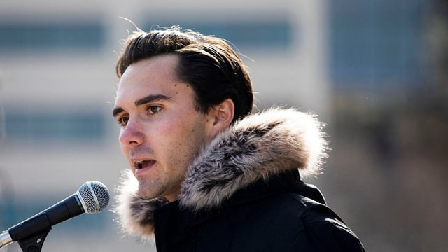 On Real Time with Bill Maher, David Hogg discussed the disconnect between the Democratic Party and young men.
REUTERS/Emily Elconin/File Photo/File Photo