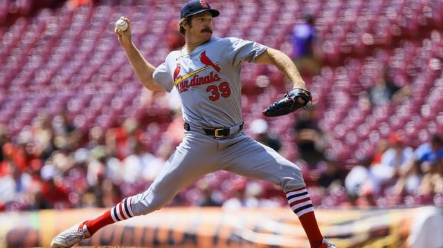 Apr 30, 2025; Cincinnati, Ohio, USA; St. Louis Cardinals starting pitcher Miles Mikolas (39) pitches against the Cincinnati Reds in the first inning at Great American Ball Park. Mandatory Credit: Katie Stratman-Imagn Images